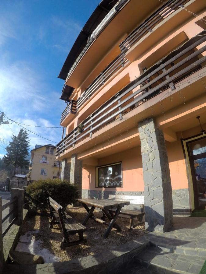 Pensiunea N.A.M Busteni Exterior photo